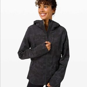 Lululemon Break a Trail Jacket Camo Grey 4 NWT
